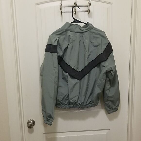 US Army PT Physical Fitness IPFU Uniform Jacket Gray Mens XSmall Reg, Wmn's Med - Picture 6 of 7